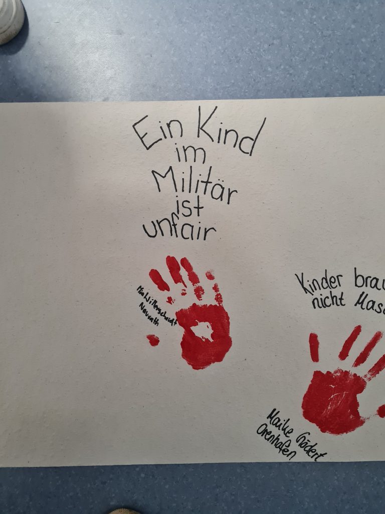 Ein Kind im Militär ist unfair